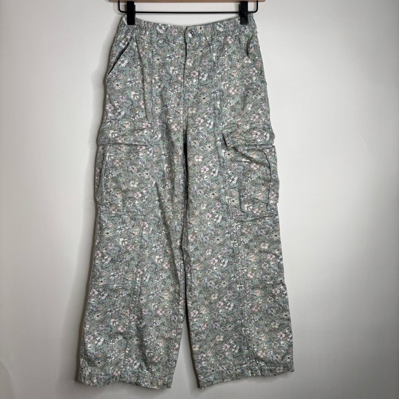 Levi’s HIGH RISE BAGGY CARGO PANTS BIG GIRLS size 10 - Picture 2 of 12